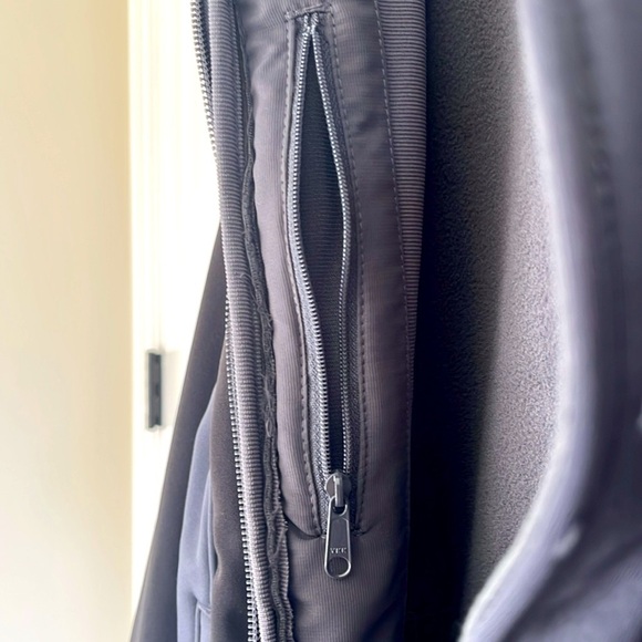 NWT Women's Port Authority jacket M - Picture 4 of 5